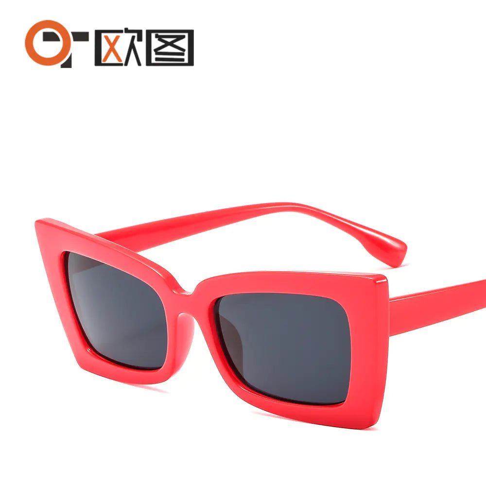 Fashionable Colorful Cat Eye Sunglasses for Men and Women